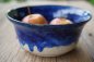 Preview: Handgetöpferte Ramen Keramik Schale  – in tiefem Kristallblau